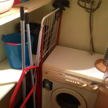 Contea Di Bart Lägenhet Ponte Lambro